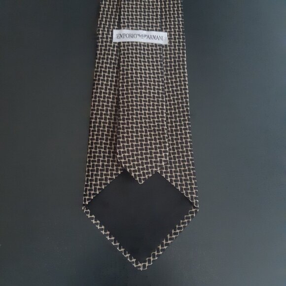 Emporio Armani Silk Men's Tie, White with Black Pattern - Picture 6 of 12